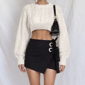 Vintage Y2K Black High Waisted Silver Hoop Hardware Wrap Mini Skirt Size XS/S